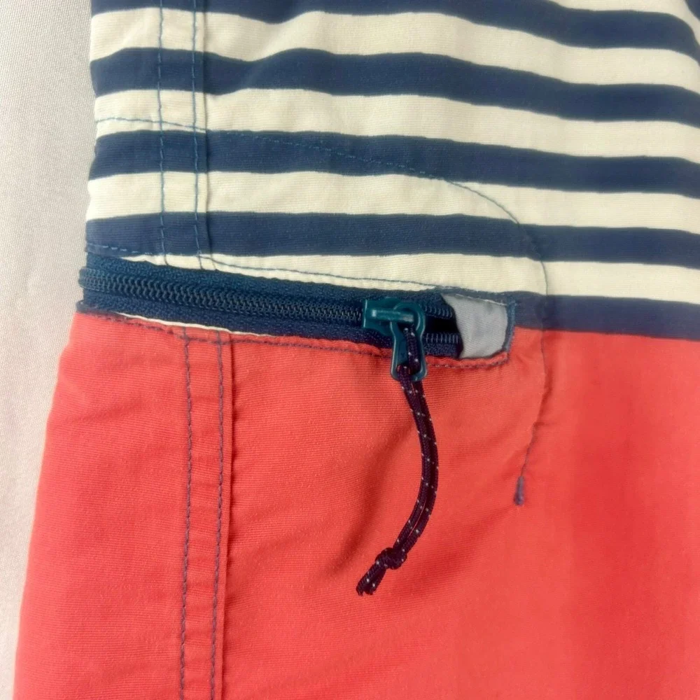 Patagonia Swim Trunks Board Shorts Men 32‎ Blue Coral Stripe Cargo Pocket Beach